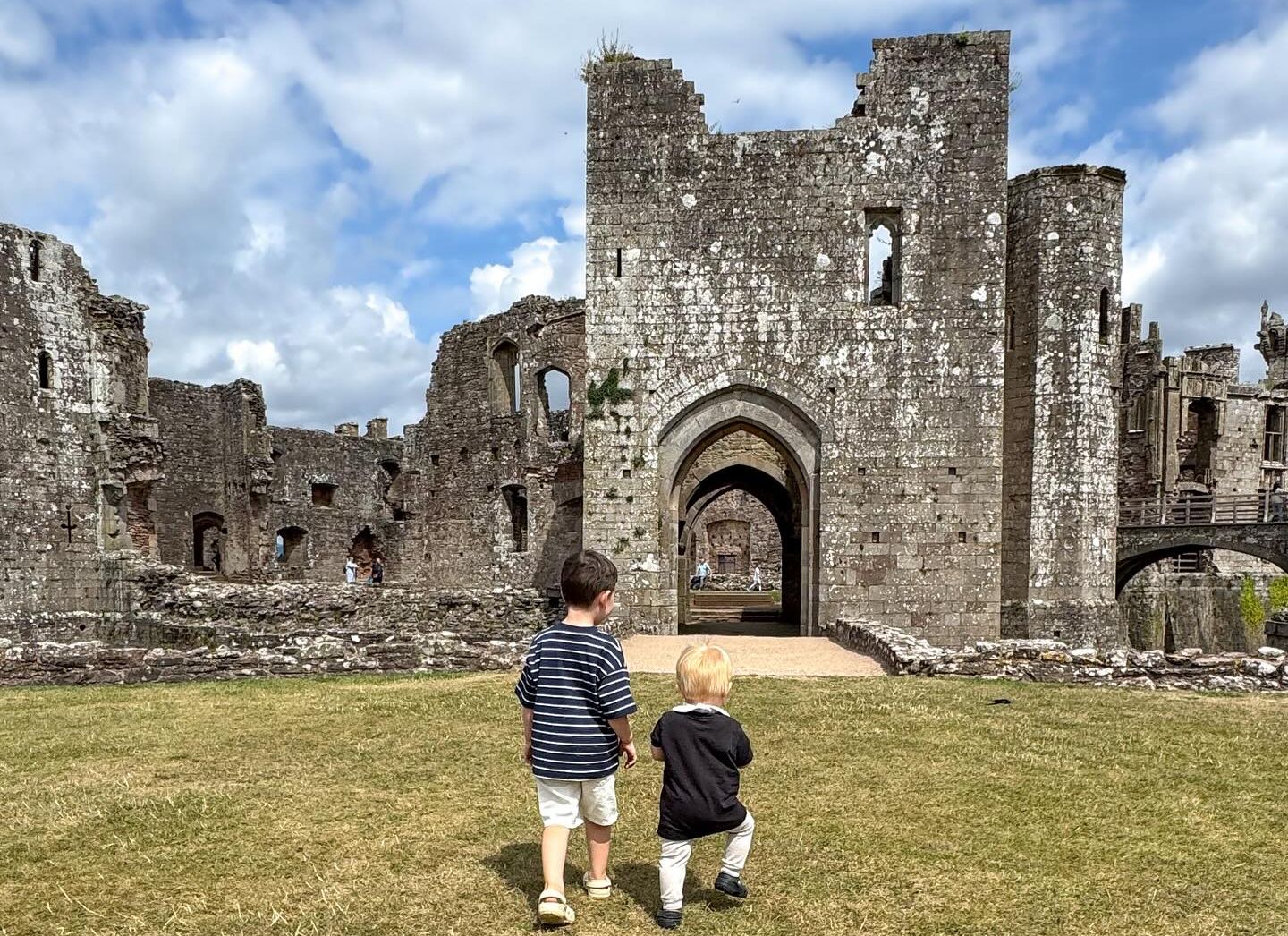 Raglan Castle by @the.tuckers.tent